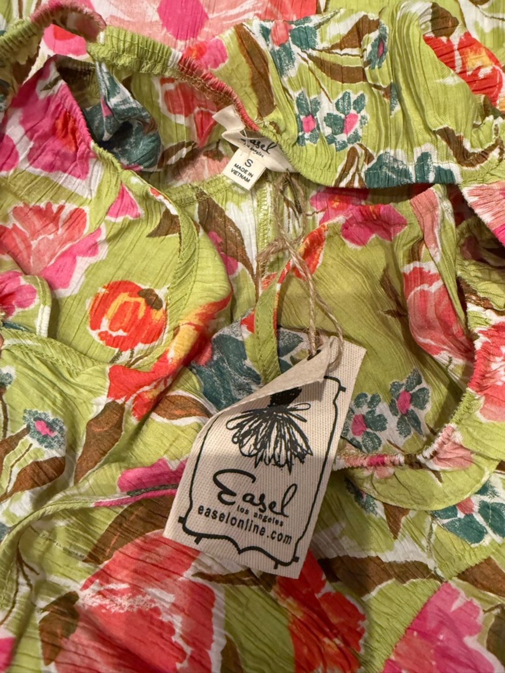 Easel Floral Maxi Dress - Picture 8 of 9
